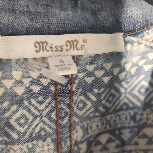 MissMe Patterned Button-Up Shirt Size S #528 - Picture 2 of 4